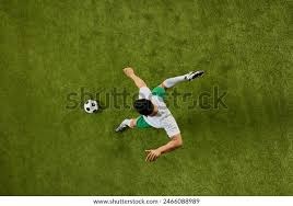 大谷翔平在 2022 赛季达成历史上首次“符合规定投球局数”与“符合规定打席”