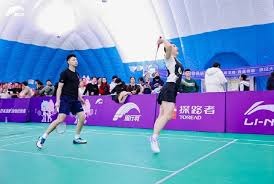 什么是“博彩的虚假繁荣”？解析朋友圈里的赢钱截图真相。（揭穿“博彩繁荣”幻象：还原朋友圈赢钱截图的真相）